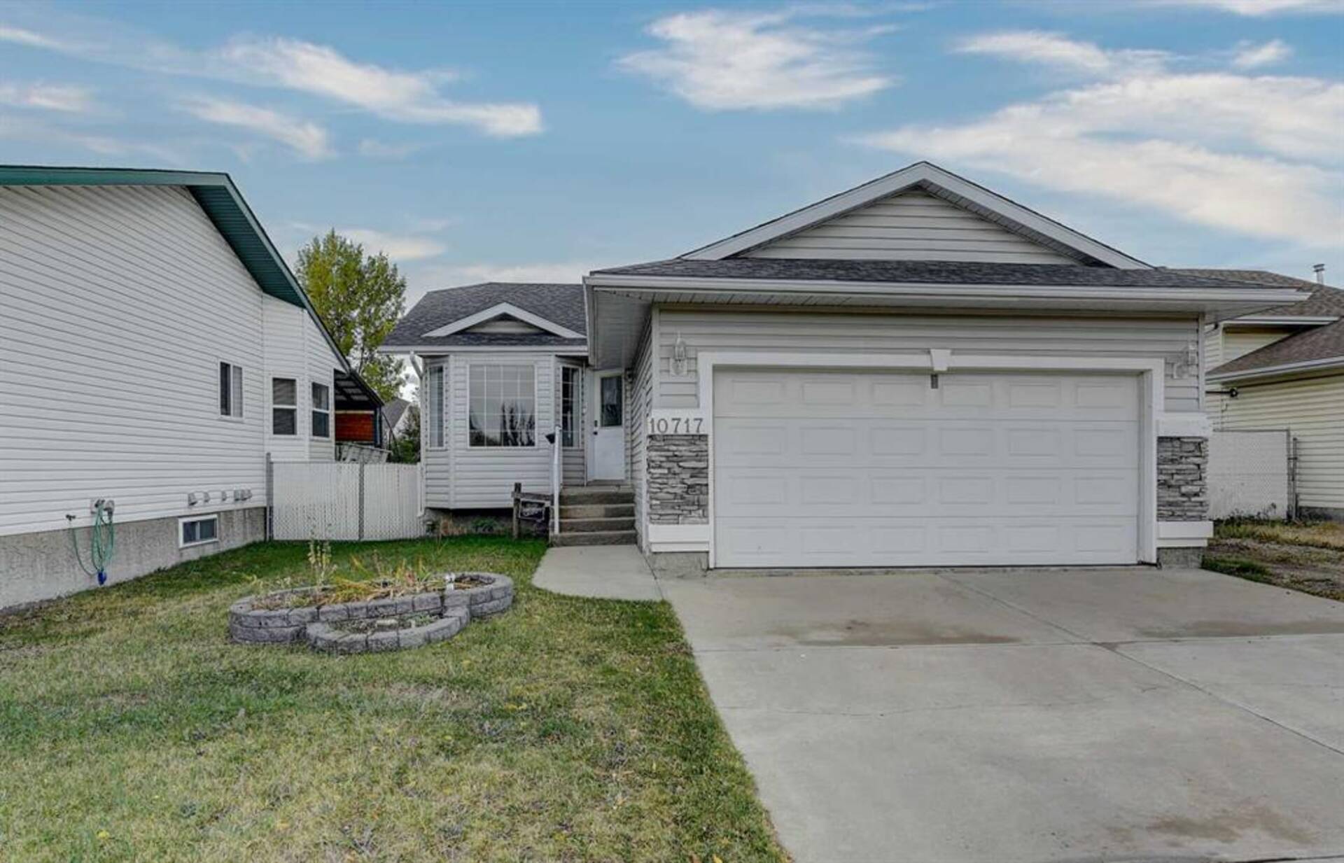 10717 76 Avenue Grande Prairie