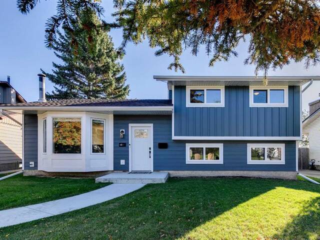 48 Strathcona Close SW Calgary