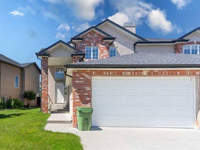 1565 Strathcona Drive SW Calgary