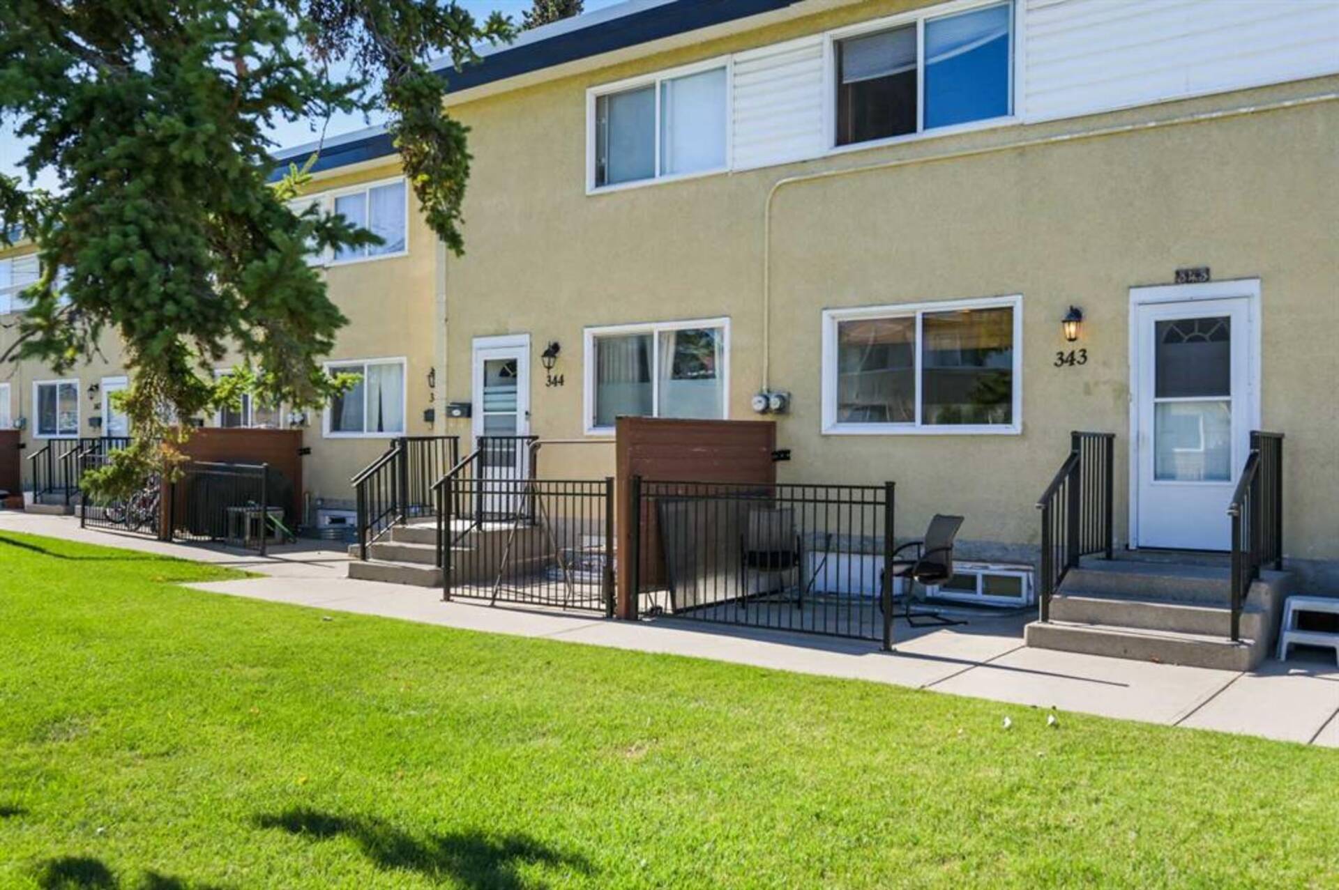 343, 2211 19 Street NE Calgary