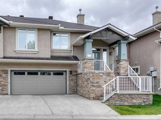 18 Discovery Woods Villas SW Calgary