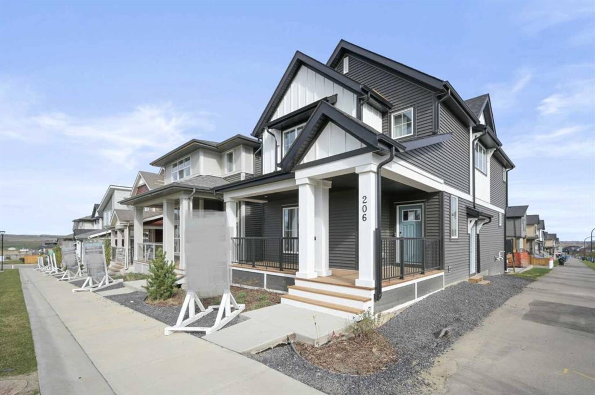 206 Marmot Walk NW Calgary