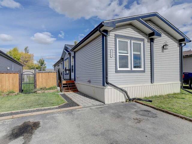 8838 90 Avenue Grande Prairie