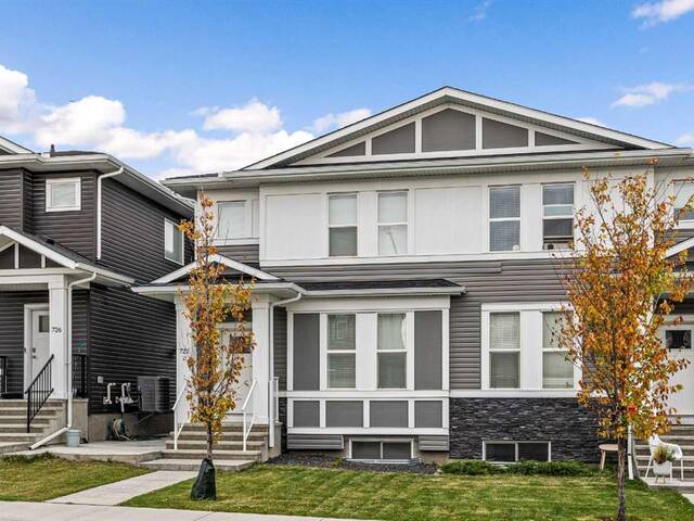 722 Savanna Landing NE Calgary