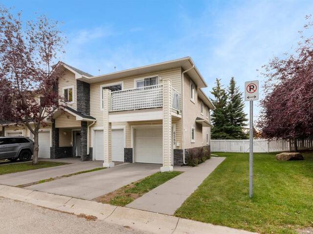 6589 Pinecliff Grove NE Calgary