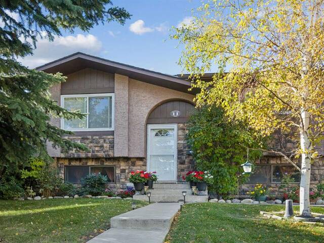 11 Edgeford Road NW Calgary