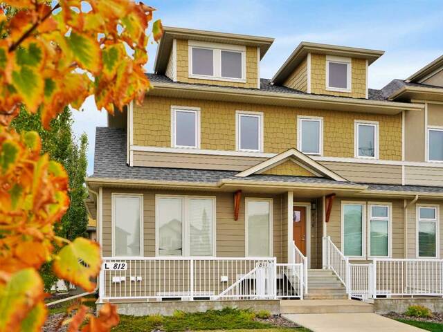 812, 339 Viscount Drive Red Deer