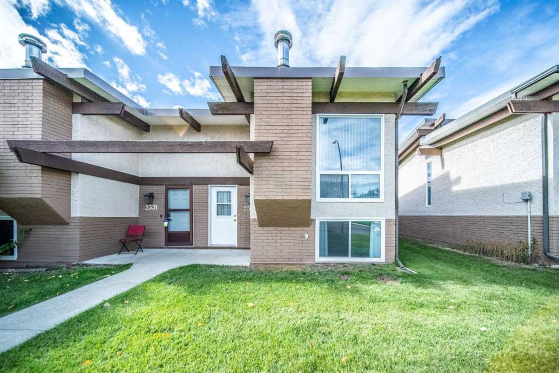 2333 50 Street NE Calgary