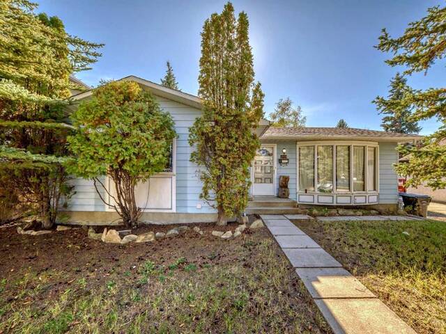 2920 Oakwood Drive SW Calgary