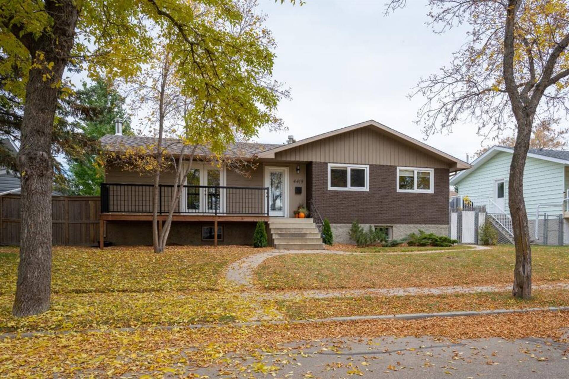 4419 67 Street Camrose