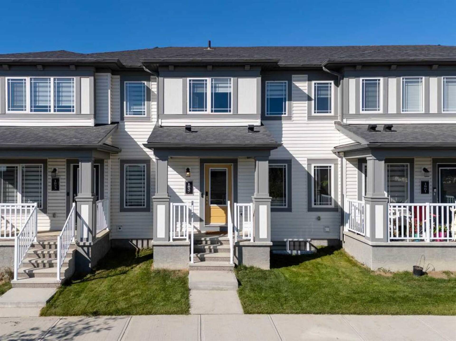 1857 Carrington Boulevard NW Calgary