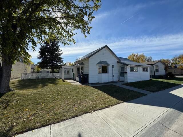 212 20 st Fort Macleod