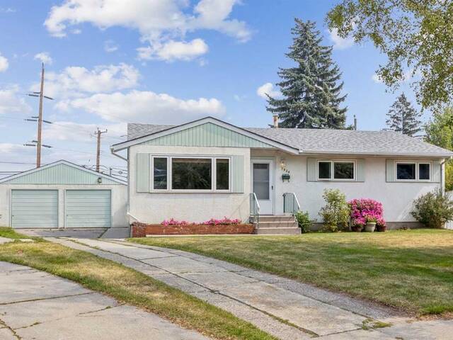 7524 Fleetwood Drive SE Calgary