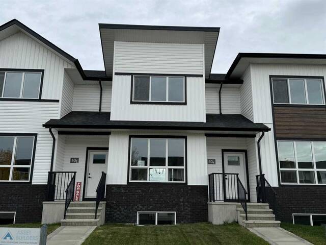 10 C Evergreen Way Red Deer