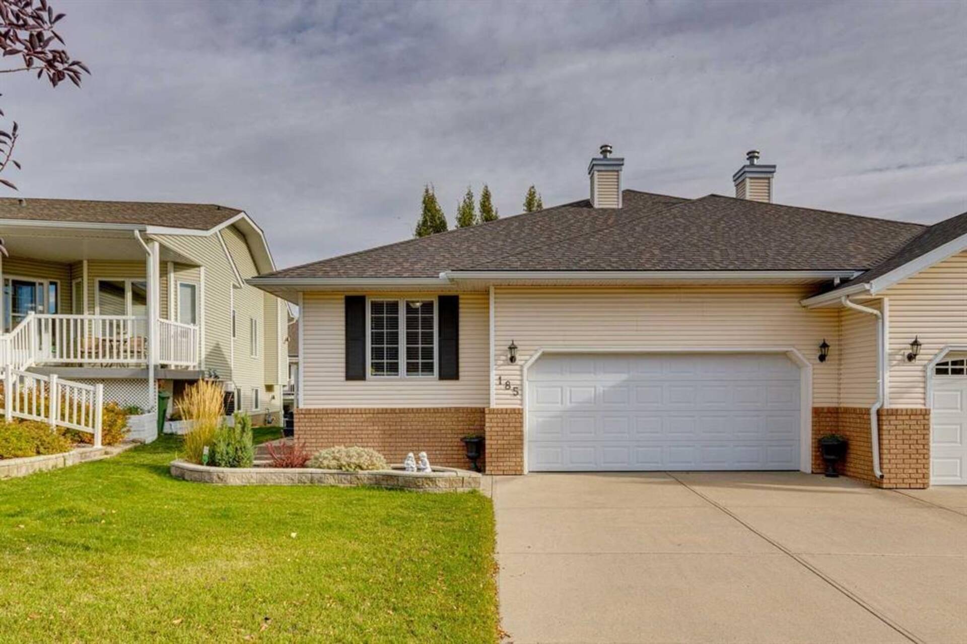 185 Sandstone Drive Okotoks