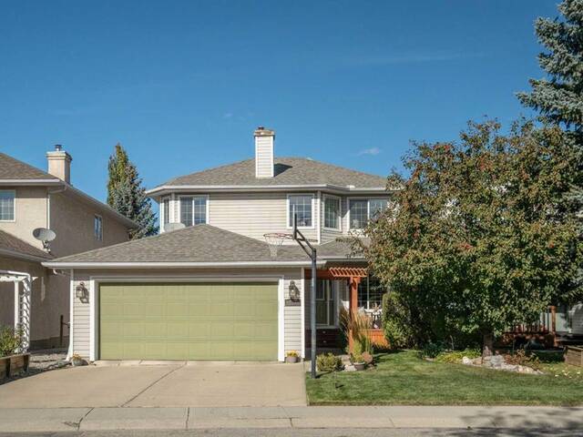 133 Valley Meadow Close NW Calgary