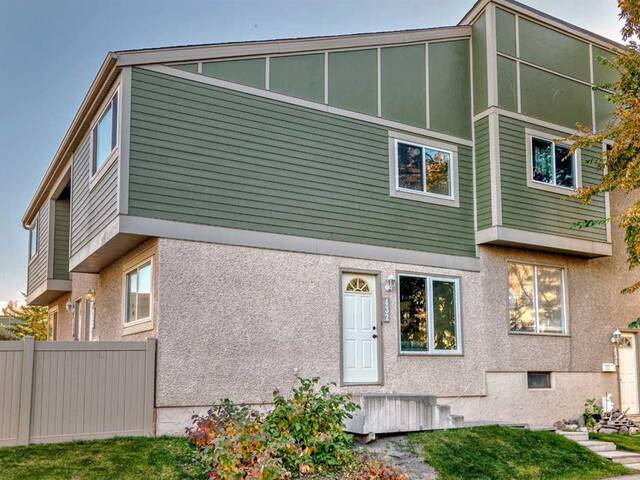 432, 406 Blackthorn Road NE Calgary