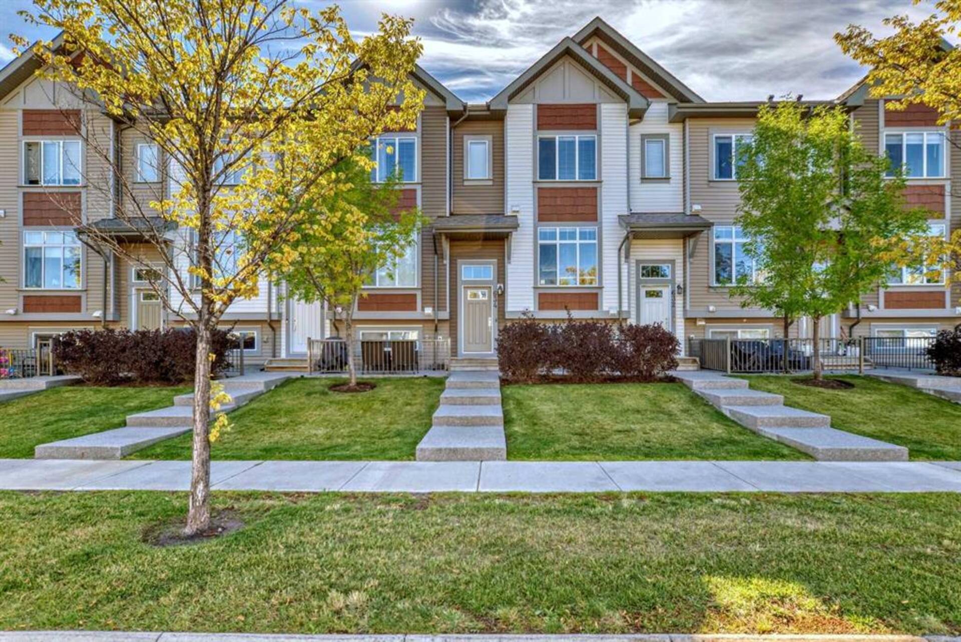 634 Copperpond Boulevard SE Calgary