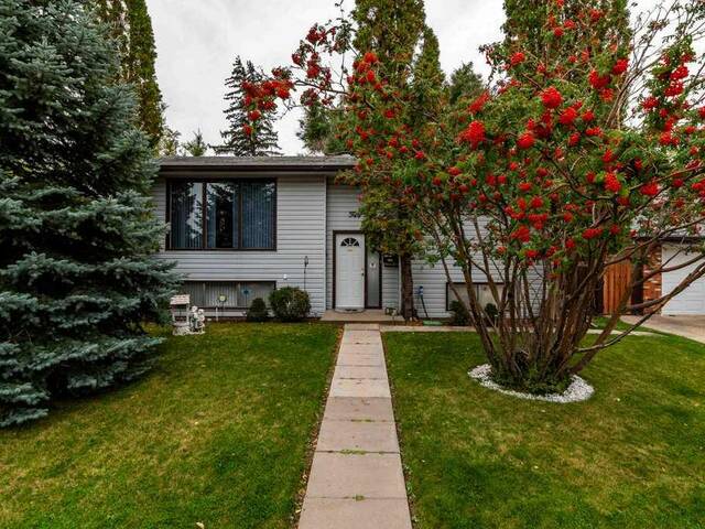 55 Hamilton Court NE Medicine Hat