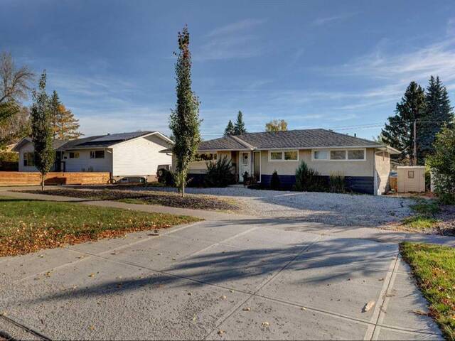 8208 Elbow Drive SW Calgary