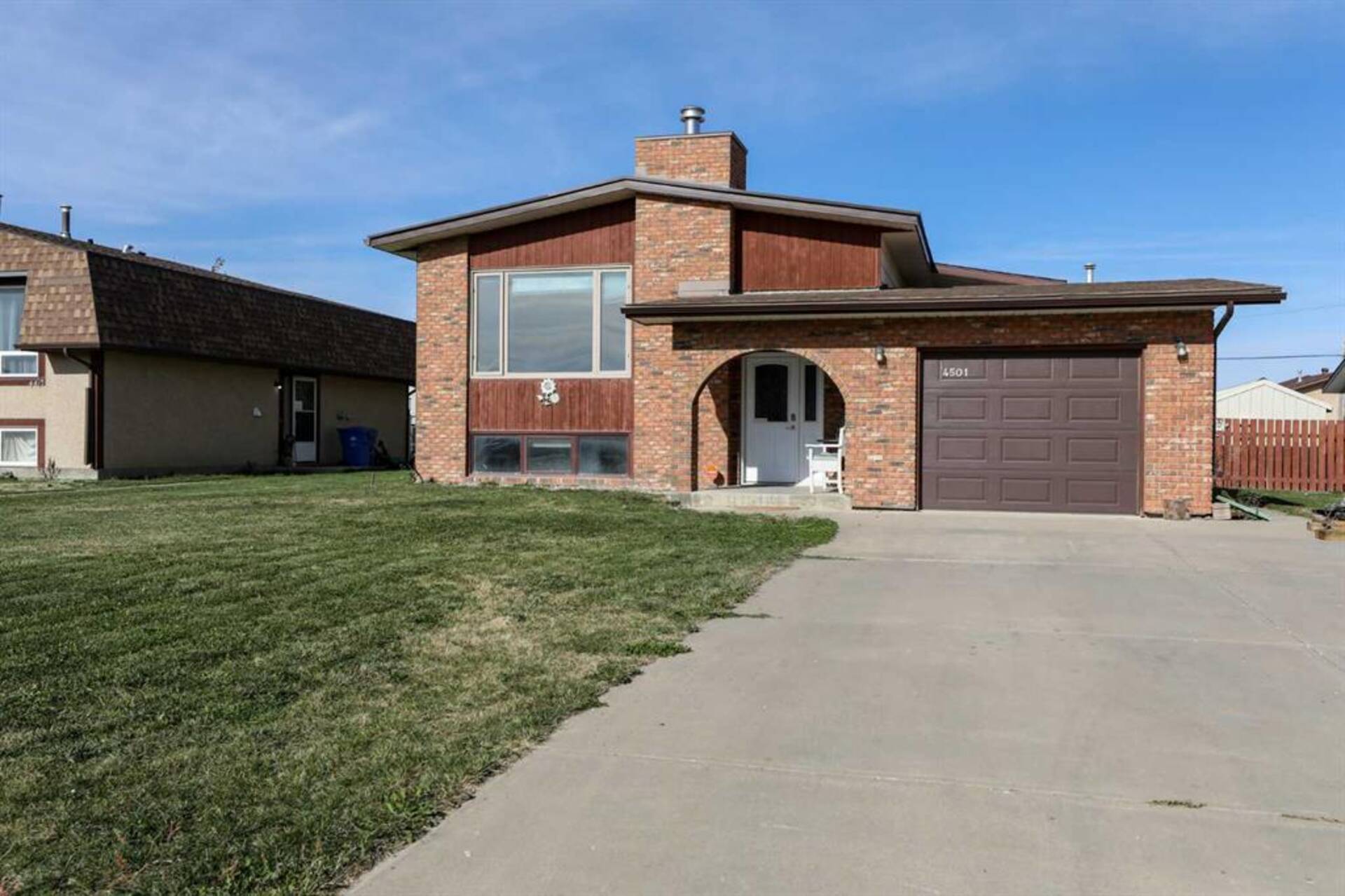 4501 56 Ave. Taber