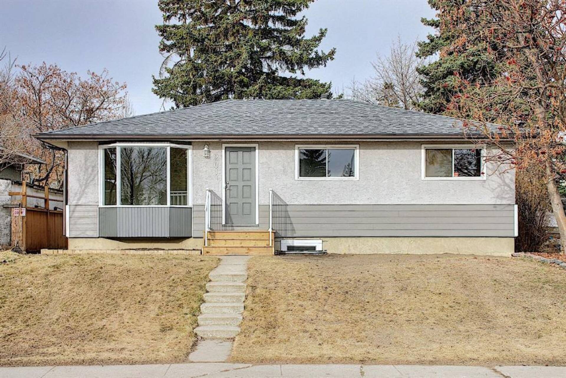 2011 39 Street SE Calgary