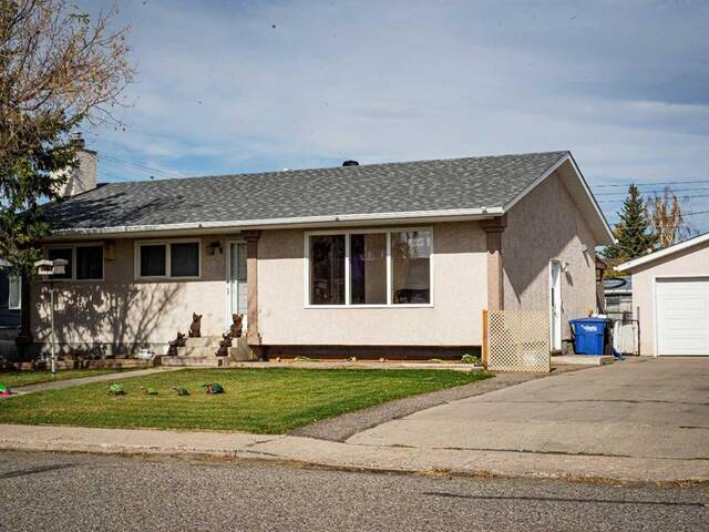 513 10TH Street Fort Macleod