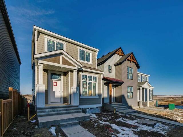 1018 Sawgrass Link NW Airdrie