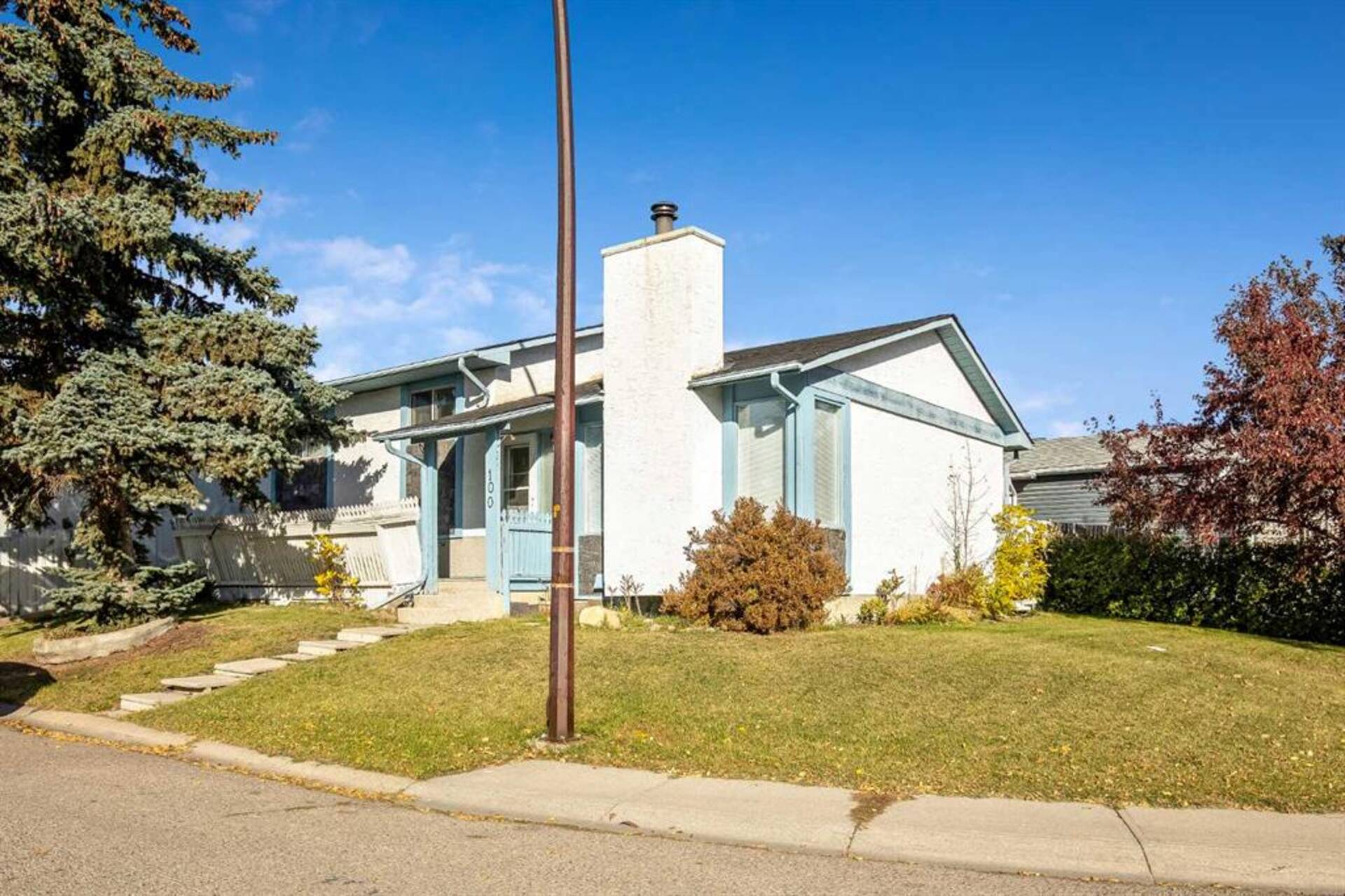 100 Castlegrove Road NE Calgary