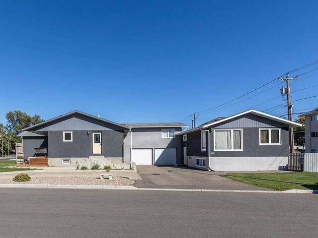 143 1A Avenue NE Medicine Hat