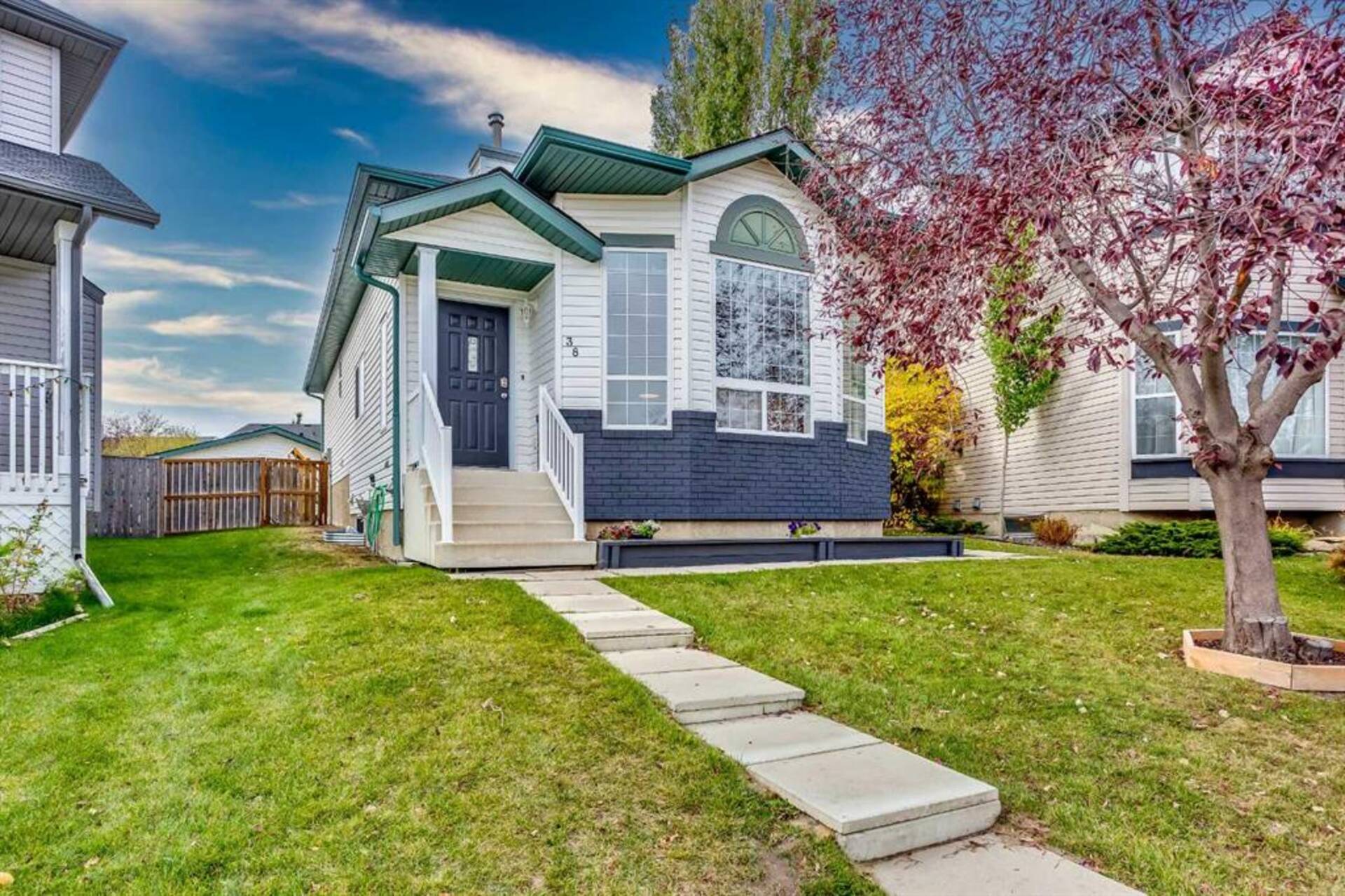 38 Coville Square NE Calgary