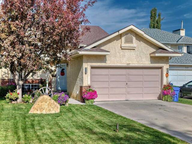 137 Shawbrooke Close SW Calgary