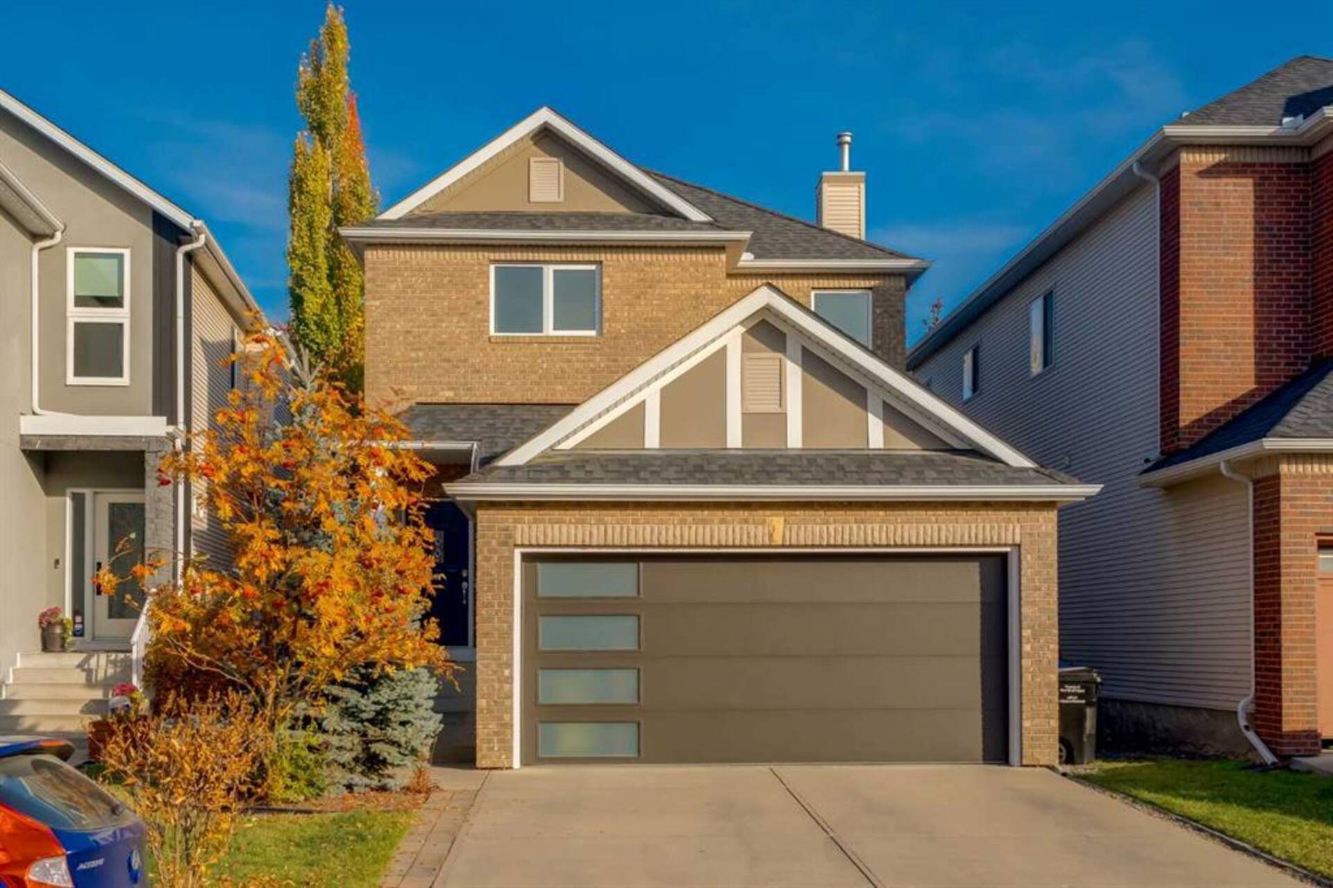 94 Discovery Ridge Gardens SW Calgary