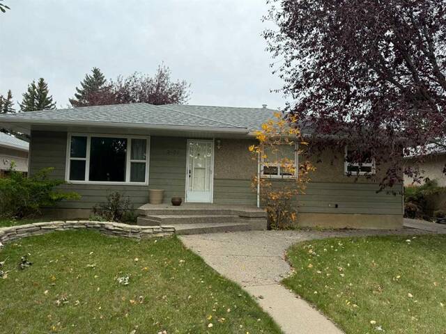 2901 15 Avenue S Lethbridge