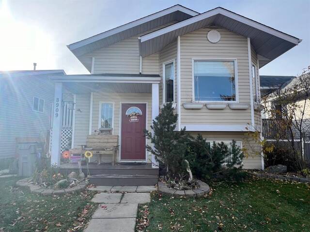 8909 61 Avenue Grande Prairie