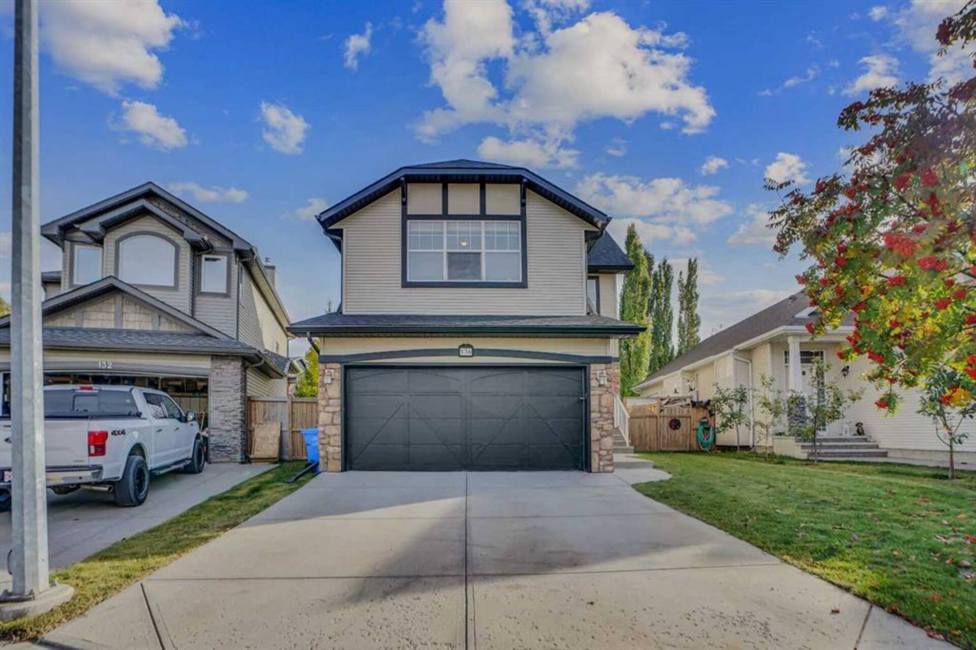 136 Brightondale Close SE Calgary