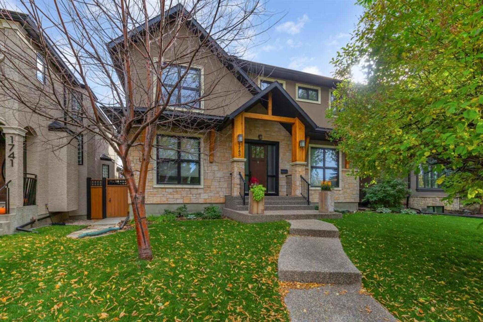 1743 47 Avenue SW Calgary