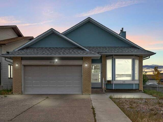 112 Whitehaven Crescent NE Calgary