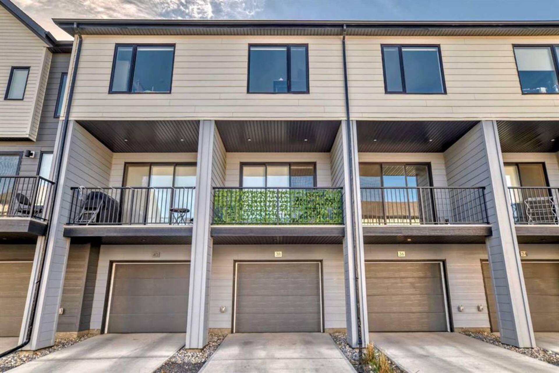 38 Evanscrest Court NW Calgary