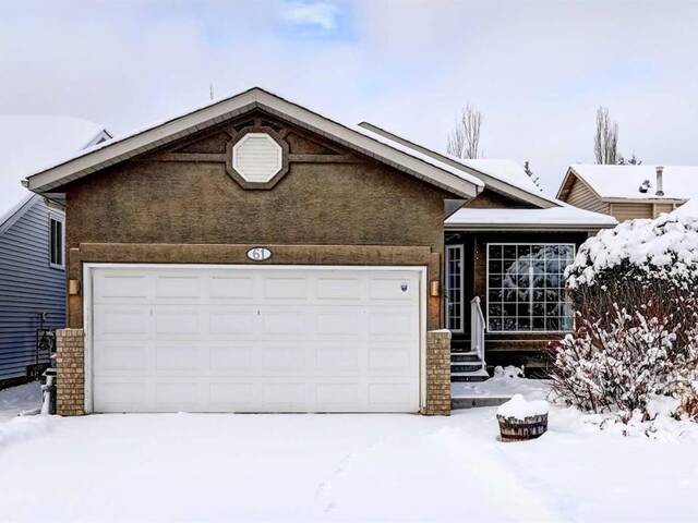 61 Coventry Close NE Calgary