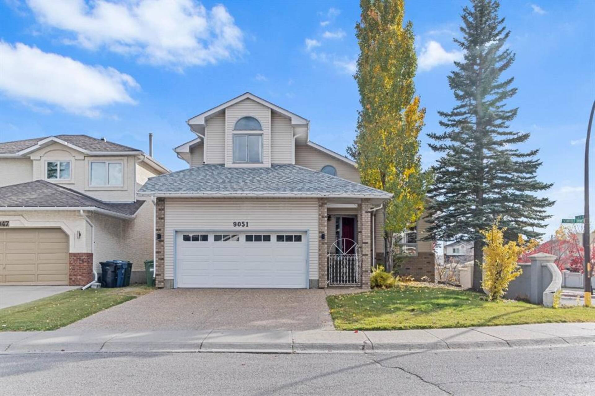 9051 Scurfield Drive NW Calgary