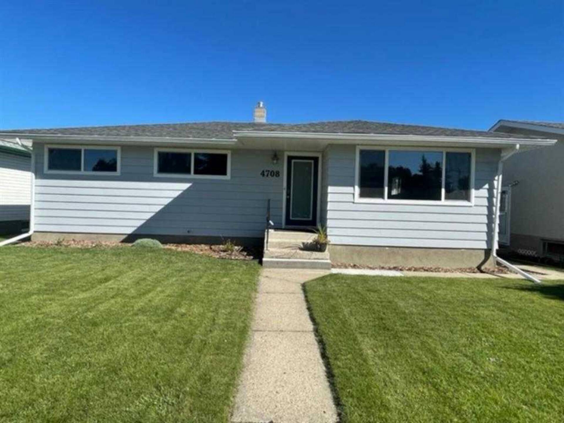 4708 56A Avenue Whitecourt