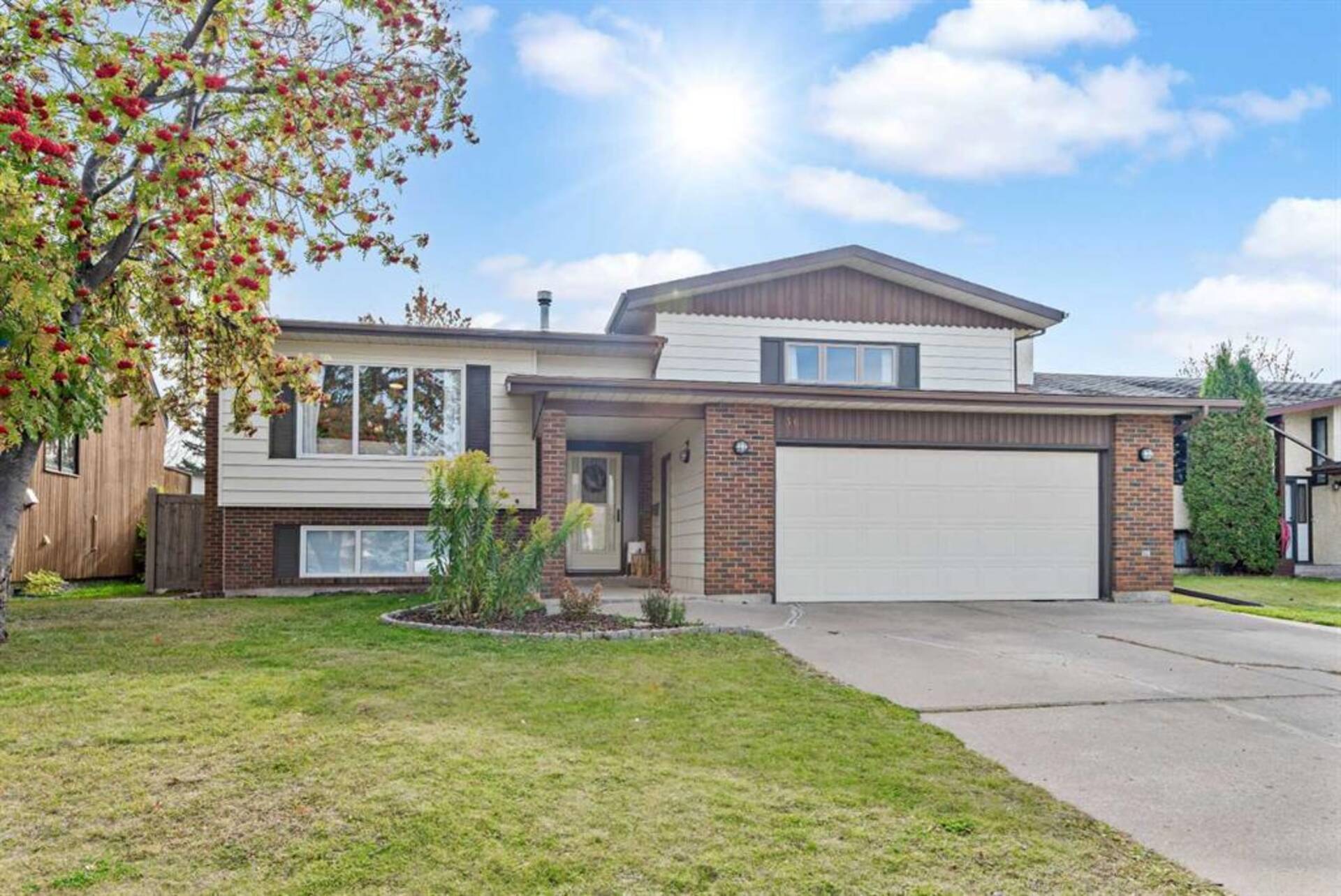 36 Brookes Crescent Red Deer