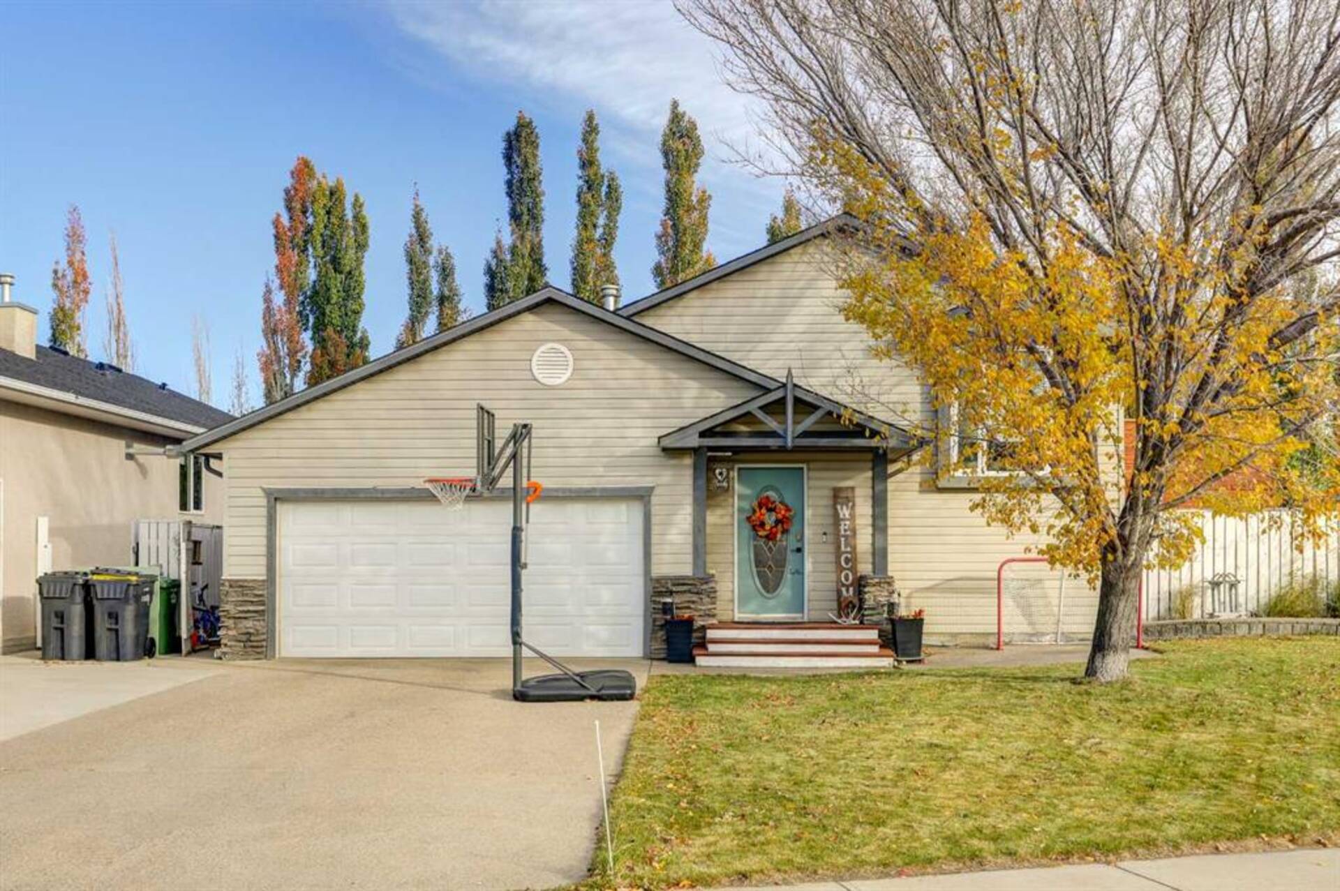 1004 24 Avenue Coaldale