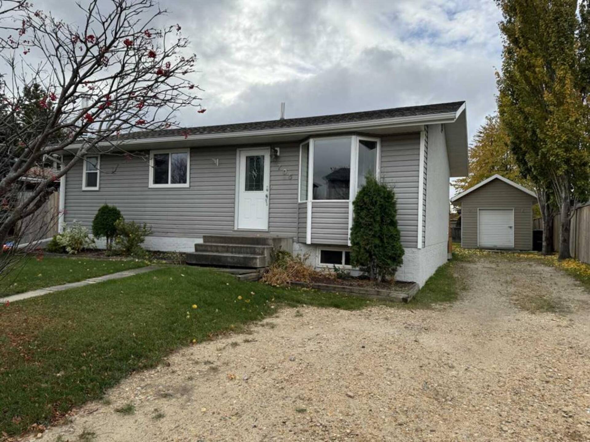 705 1A Avenue SE Slave Lake