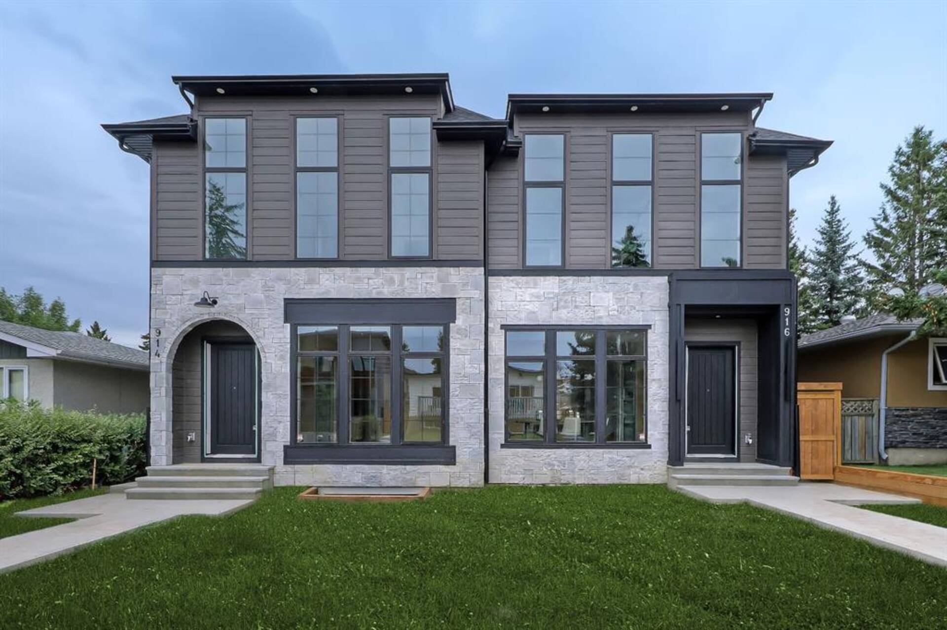 914 42 Street SW Calgary