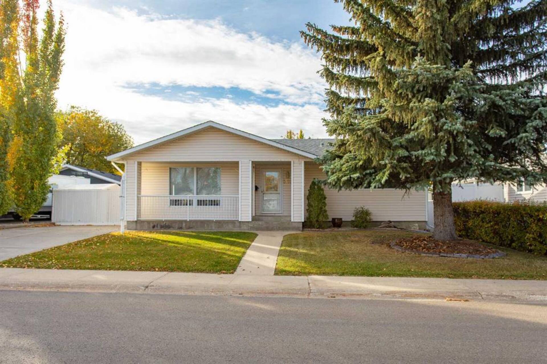 3509 39 Street Red Deer