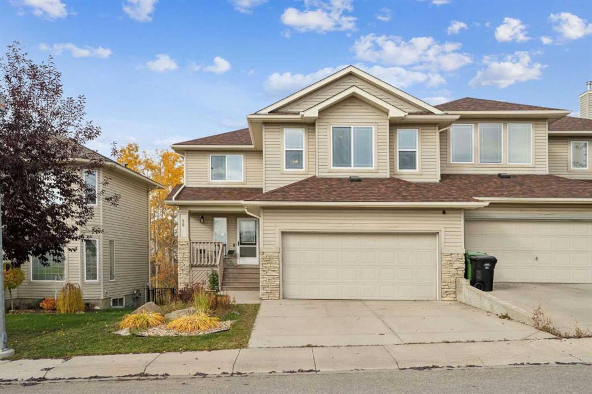 39 Rockledge Terrace NW Calgary