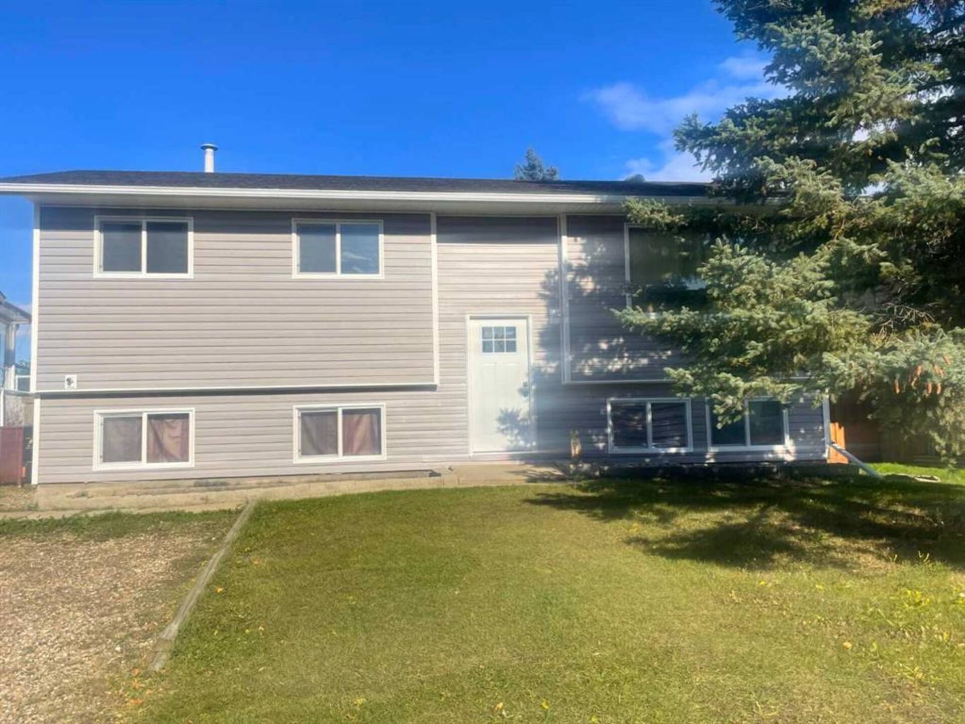 9618 77 Avenue Grande Prairie