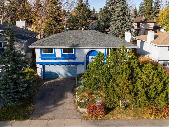 336 Cedarille Crescent SW Calgary